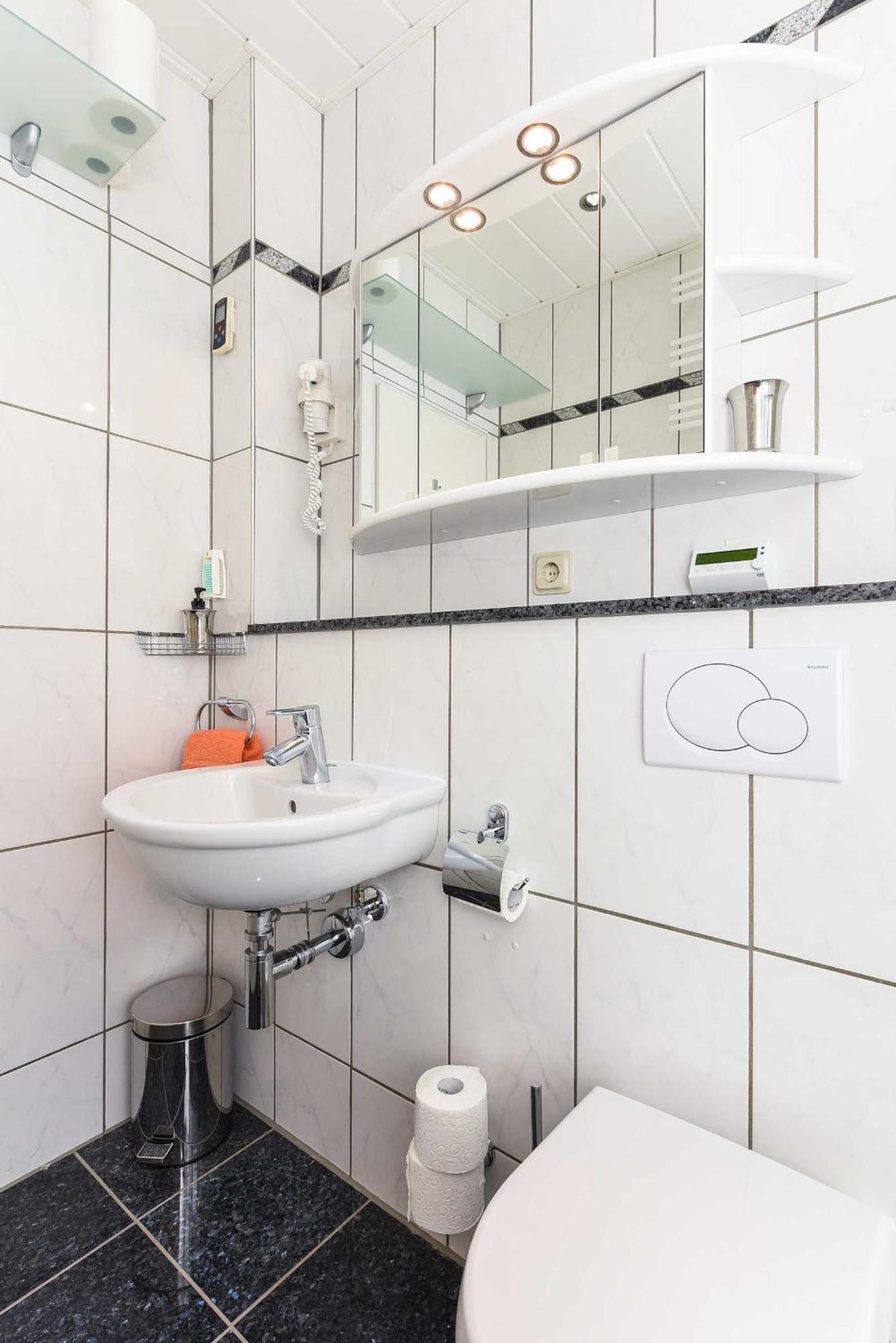 Ferienwohnung Captain Flints Schatz Bensersiel Exteriör bild